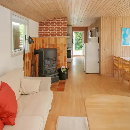 Cozy In Samso With Kitchen Holiday home Kolby Kas