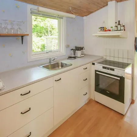 Cozy In Samso With Kitchen Kolby Kås